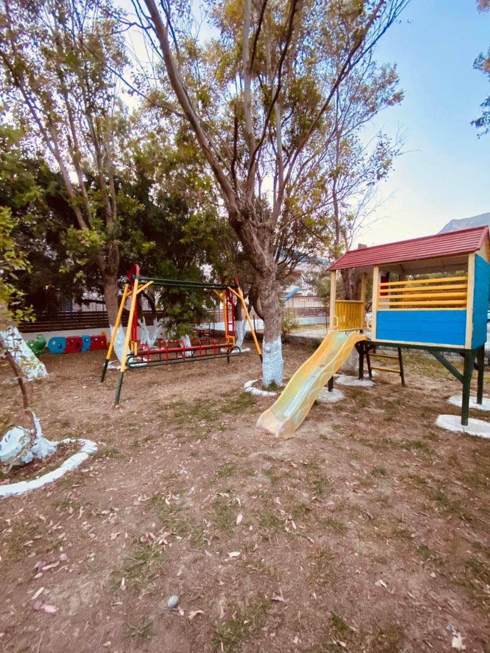 Happy Camp Mobilehomes In Camping Apollonia Plakias Exterior photo